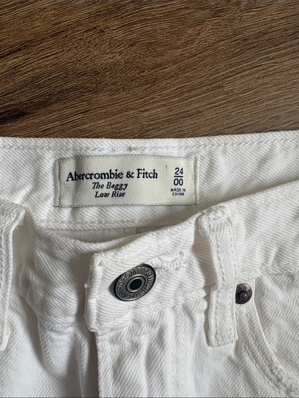 Abercrombie & Fitch The Baggy Low Rise - Picture 4 of 7